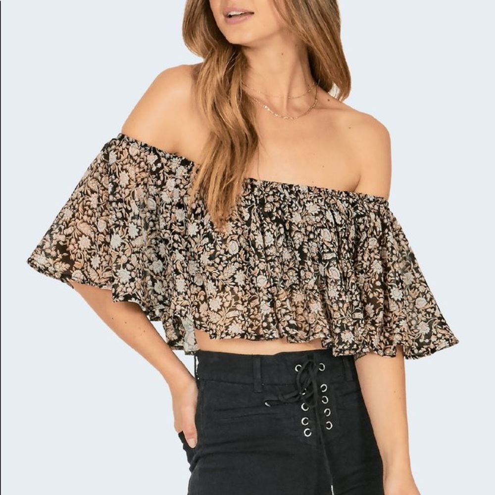 Amuse society top
